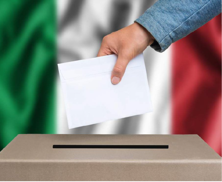What's New In Italy magazine cover, October 2022 edition